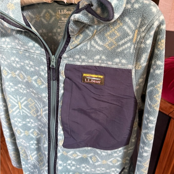L.L. Bean Women’s Blue Patterned Jacket - Picture 2 of 5